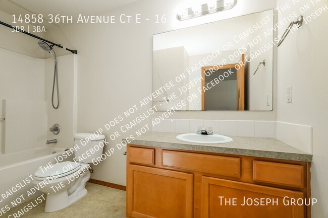 Building Photo - 14858 36th Ave Ct E