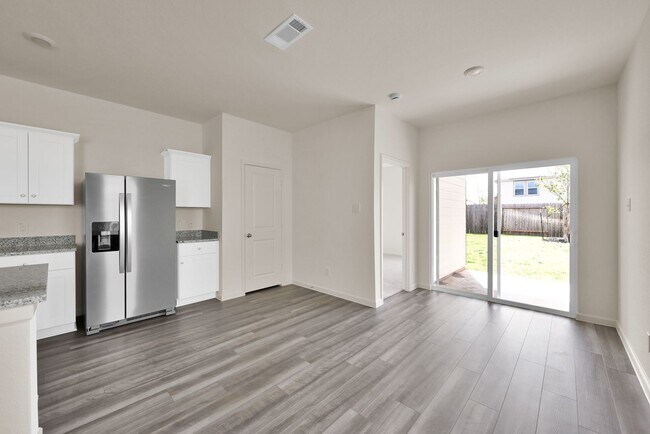 Building Photo - For Lease | 3 Bed, 2 Bath | 1,412 Sq Ft | Chapel Run community|