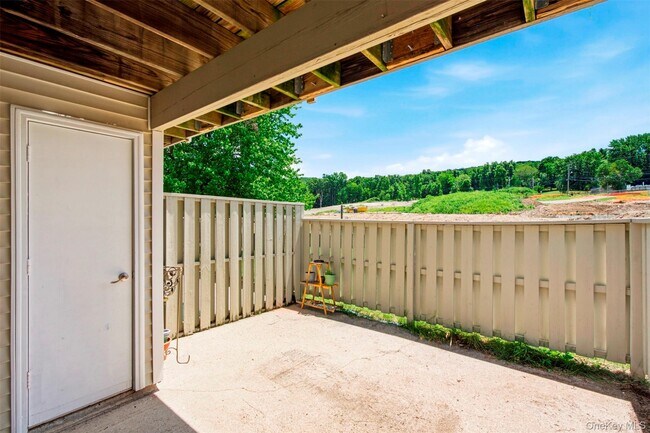 Building Photo - 57 Magnolia Ln