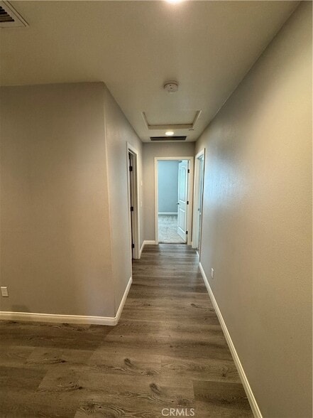 Building Photo - 501 Villa Way