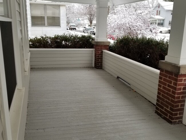 Building Photo - 182 W Euclid Ave