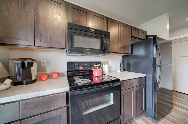 Building Photo - 360 Enterprise Blvd