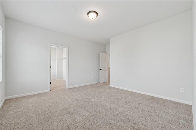 Building Photo - 708 Dover Spgs Dr