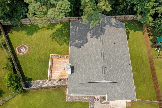 Building Photo - 1212 Gerald Dr