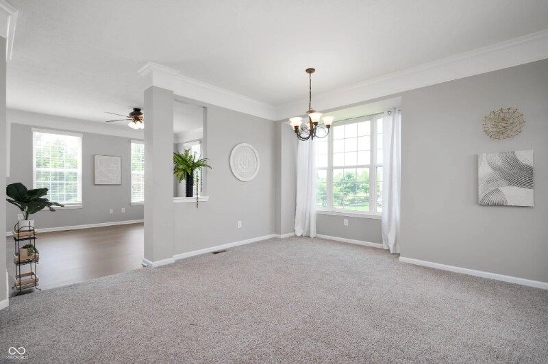 Building Photo - 3546 N Golden Gate Dr