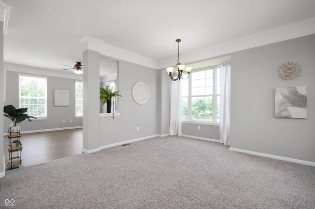 Building Photo - 3546 N Golden Gate Dr