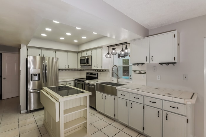 Building Photo - 6558 Timucuans Dr