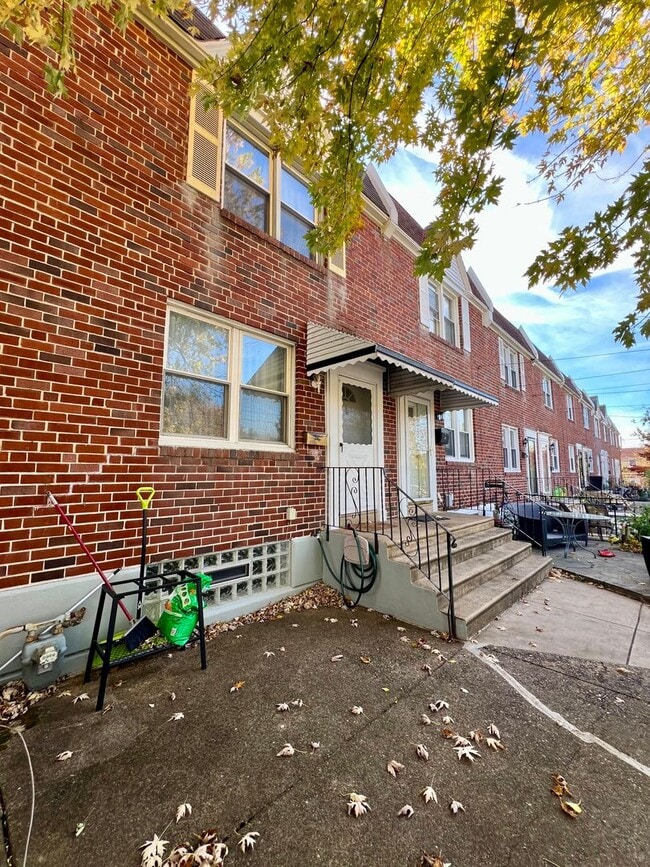 Building Photo - Beautiful 3bed-1.5 bath Home in Ambler!