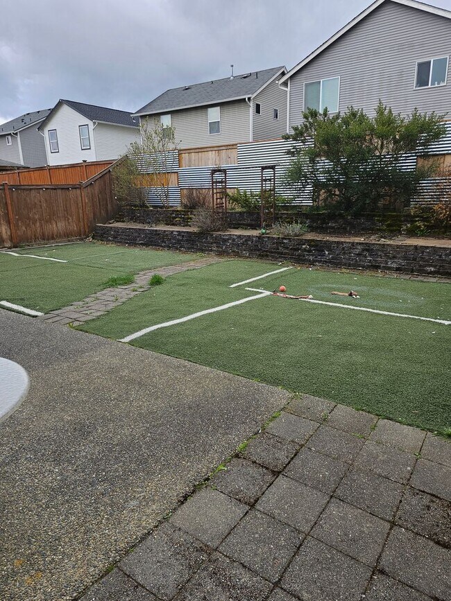 Building Photo - 3 Bedroom Home for rent in Tahoma Terra community!