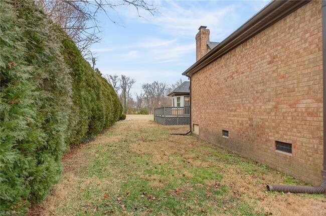 Building Photo - 7125 Grayfalcon Dr