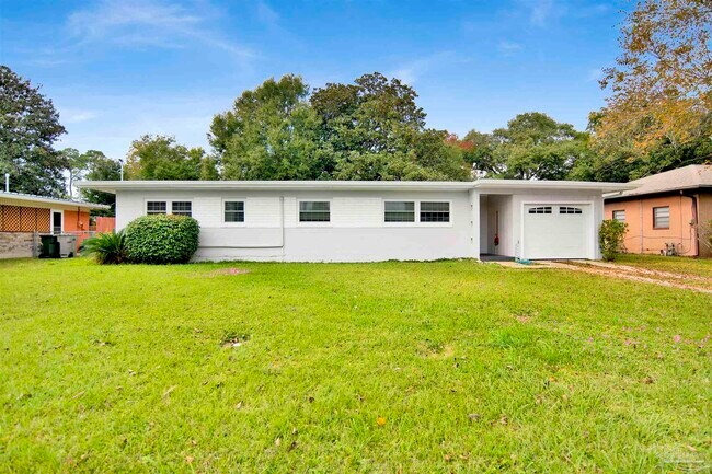 Primary Photo - 51 Adkinson Dr