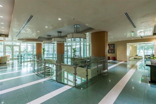 Building Photo - 218 SE 14th St