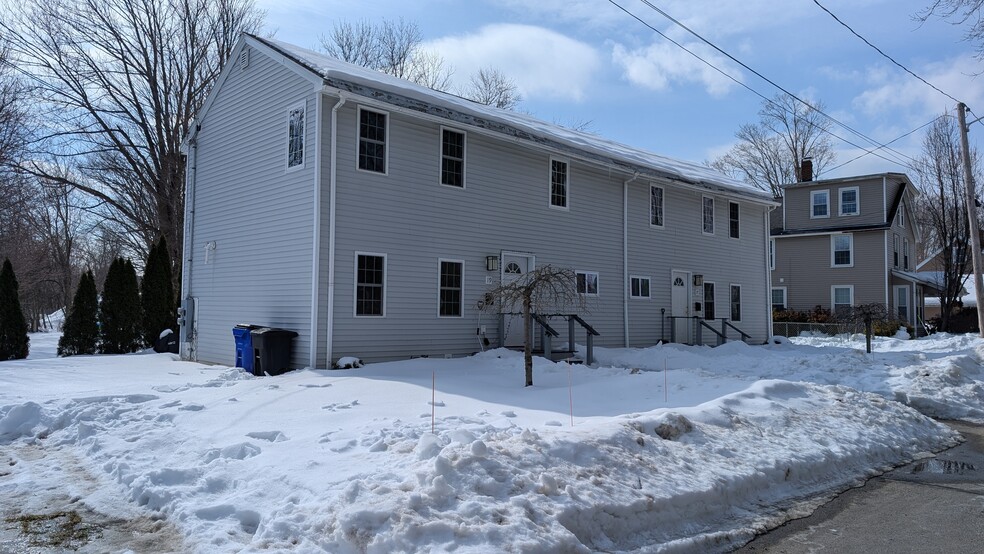 Building Photo - 19 Dartmouth St