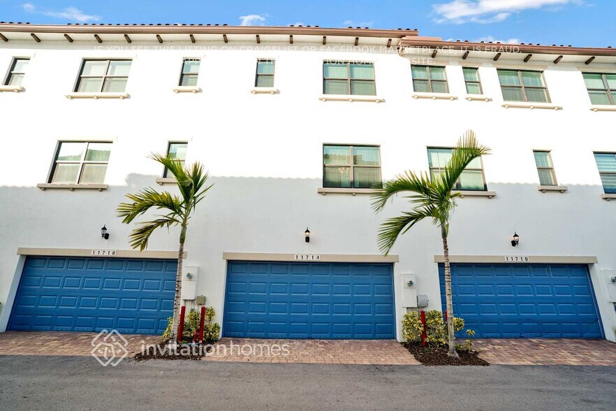 Building Photo - 11714 SW 13th Ct