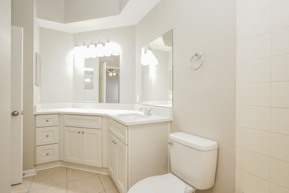 Building Photo - 6859 Bouganvillea Crescent Dr