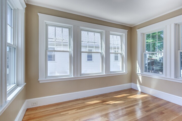 Building Photo - 111 Poplar St