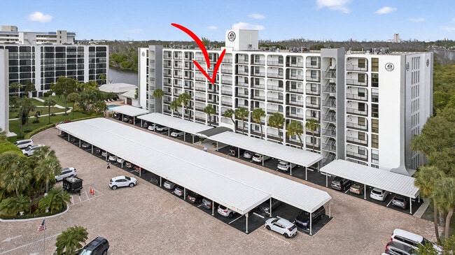 Building Photo - 1631 Riverview Rd