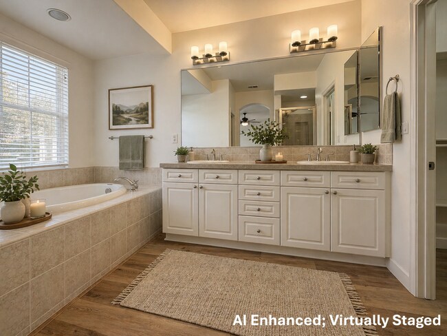 Building Photo - Gorgeous Rarely Available Bayshore Townhome- Just in Time for Summer!