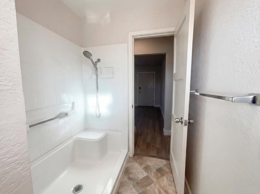 Building Photo - 3910 Ivy St