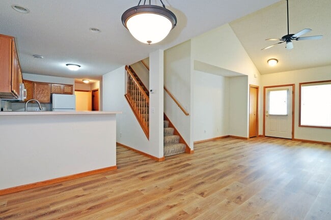 Building Photo - 17081 Eagleview Way