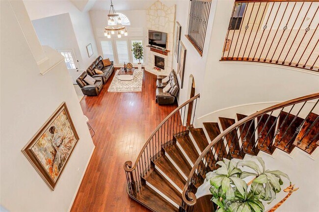 Building Photo - 20307 Cortina Valley Dr