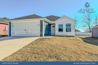 Building Photo - New Beginnings Start At AMRR: Charming 3Bedroom in Oronogo, MO!