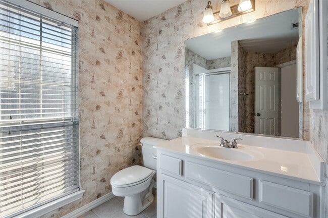 Building Photo - 8117 Halliford Dr