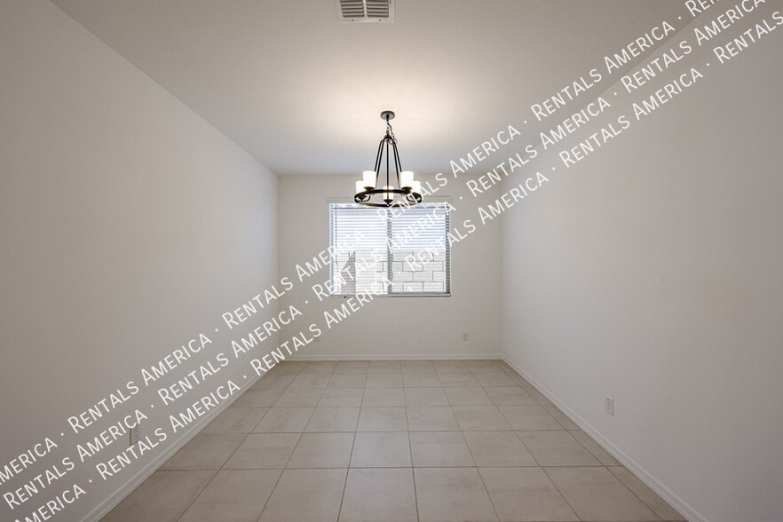Building Photo - 14750 W Gray Fox Trl