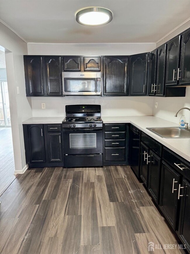 Building Photo - 36 Upperbrook Ct