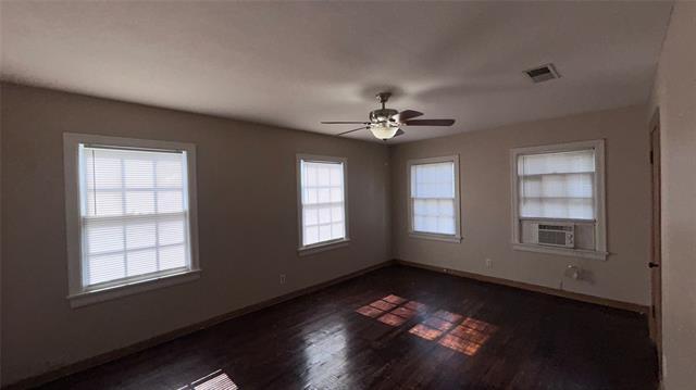 Building Photo - 3600 Kell St
