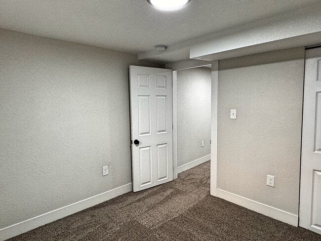 Building Photo - 3250 Meade St