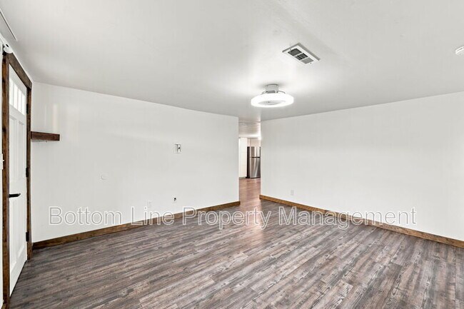 Building Photo - 10317 NC 42