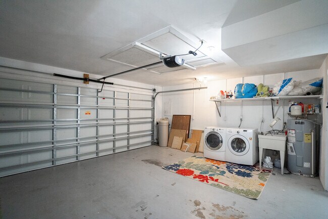 Building Photo - 291 N Tessier Dr