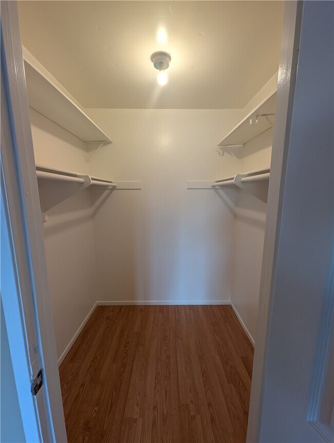 Building Photo - 13990 Ramhurst Dr