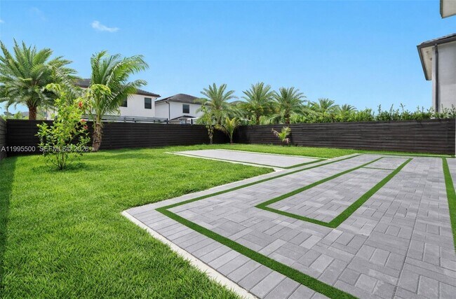 Building Photo - 8836 NW 161st Terrace