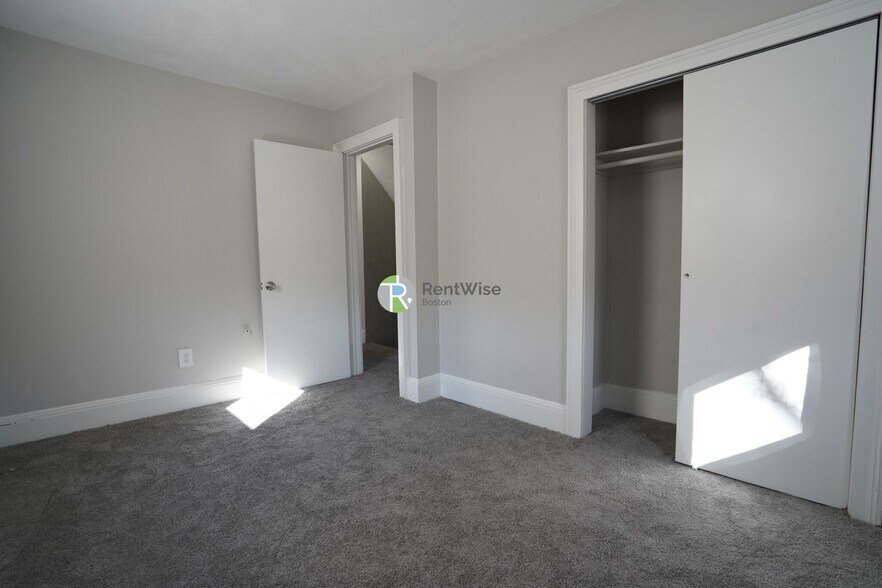 Building Photo - 3 Winship Pl