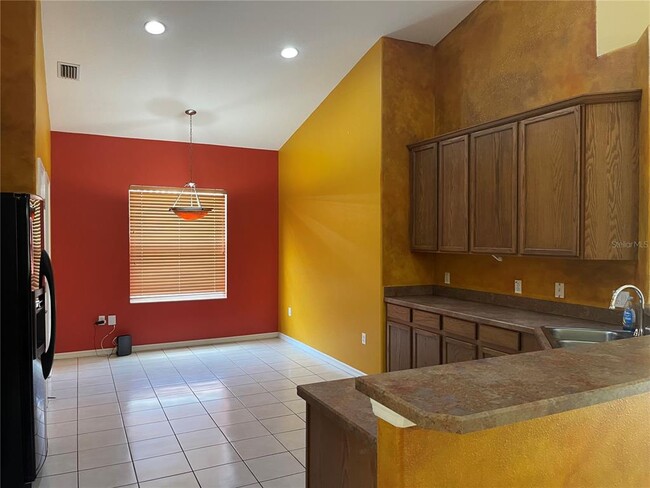 Building Photo - 1754 Altavista Cir