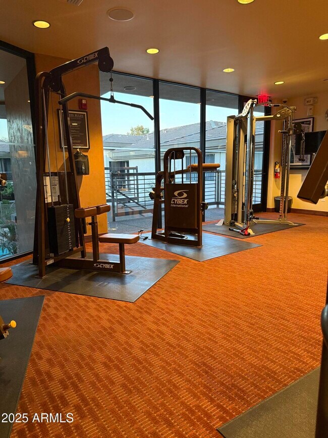 Building Photo - 6900 E Princess Dr