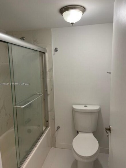 Building Photo - 3800 S Ocean Dr