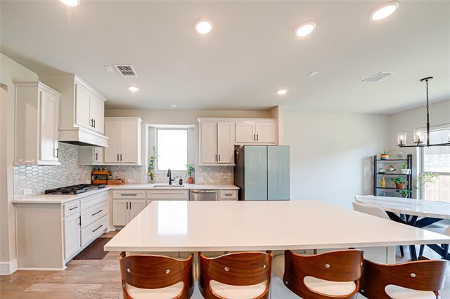 Building Photo - 727 Stearman Ln