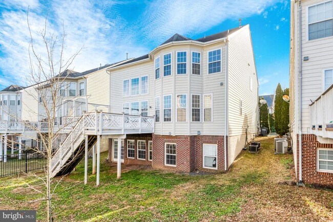 Building Photo - 14570 Collingham Pl