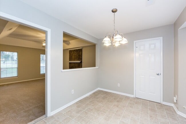 Building Photo - Wonderful 3BD/2BA Open Concept Ranch Home!