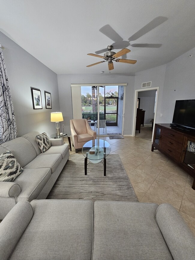 Building Photo - 10341 Heritage Bay Blvd