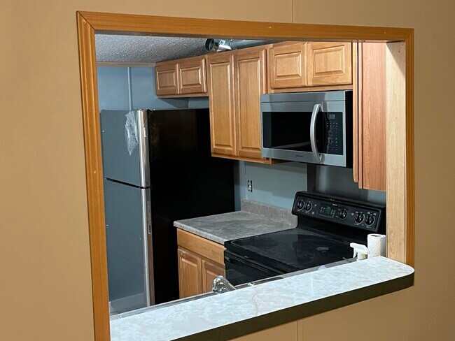 Building Photo - 492 McSwain Rd