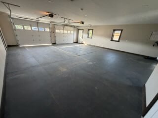 Building Photo - 37 Village Acres Dr