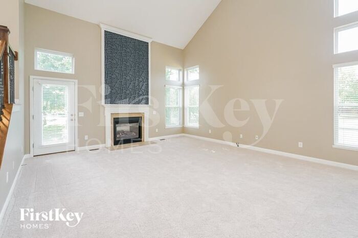 Building Photo - 4973 Shoreside Dr