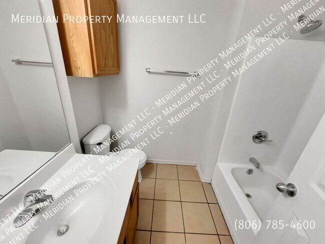Building Photo - 515 N Brentwood-A