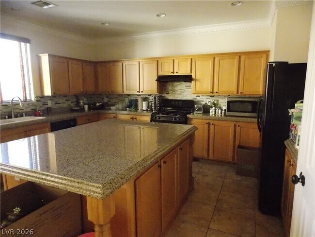 Building Photo - 1208 Olivia Pkwy