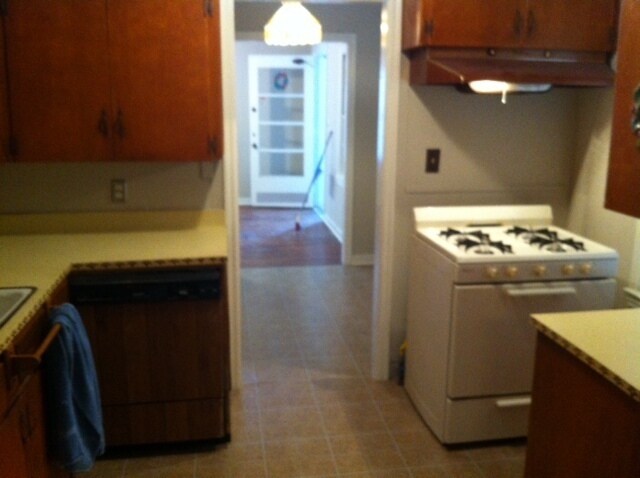 Building Photo - 2451 Richard Ave
