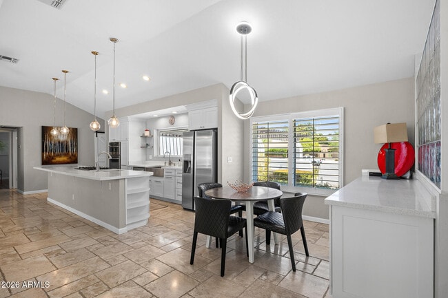 Building Photo - 14436 N Coral Gables Dr